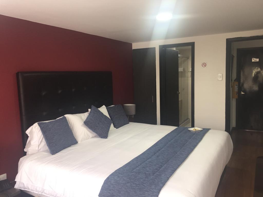 Hotel Aj Ferial 波哥大 外观 照片