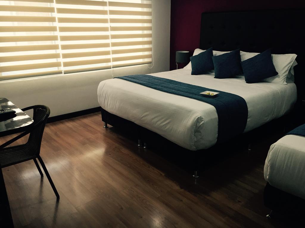 Hotel Aj Ferial 波哥大 外观 照片