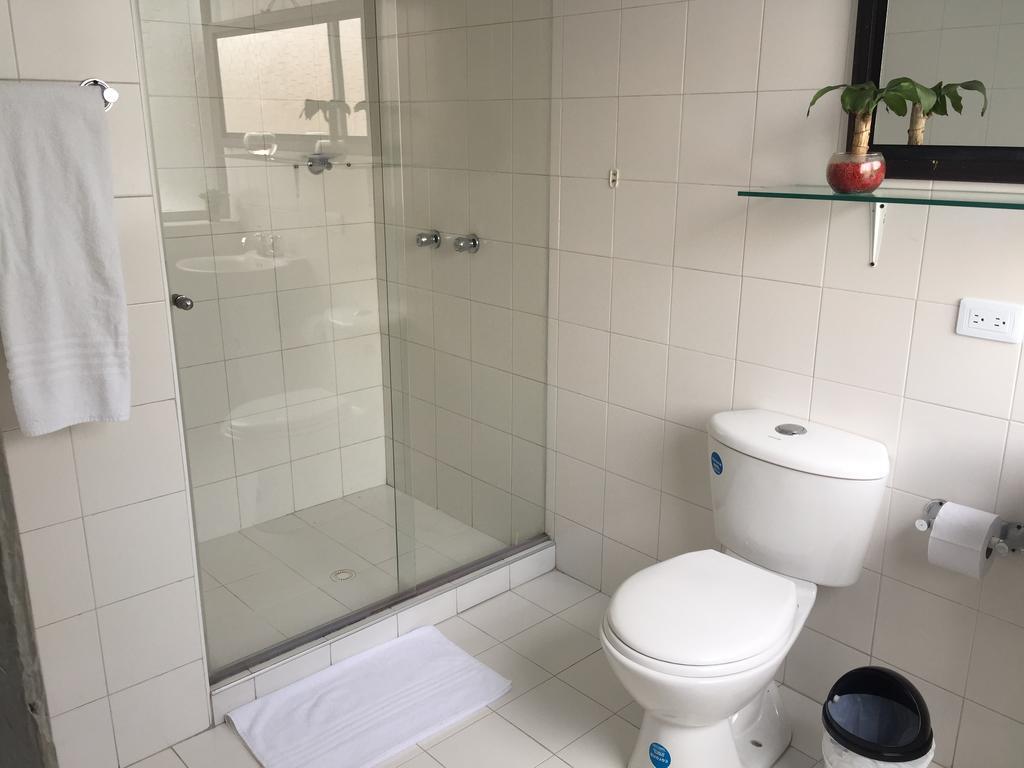 Hotel Aj Ferial 波哥大 外观 照片